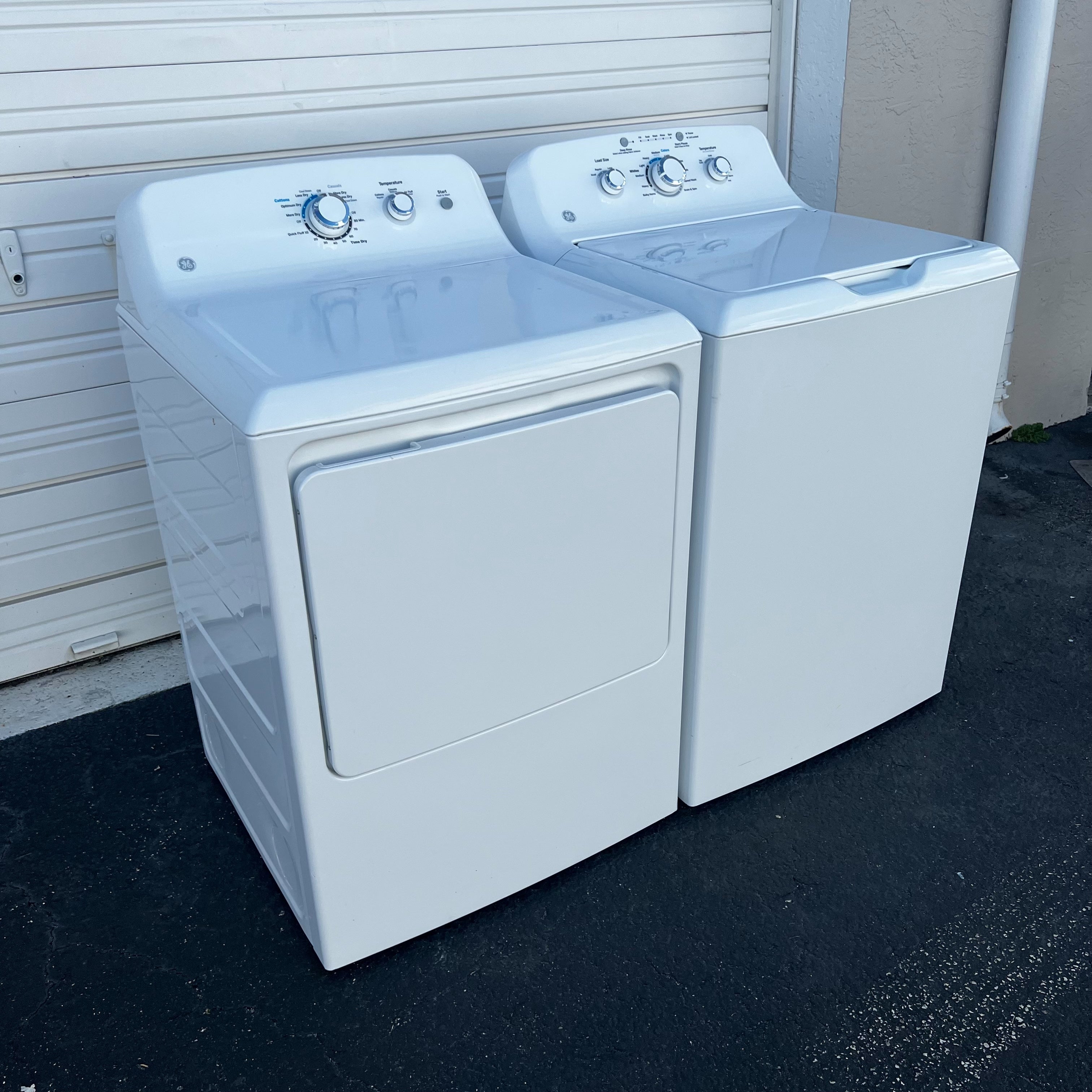 GE Washer and Dryer Set GE Washer and Dryer Set